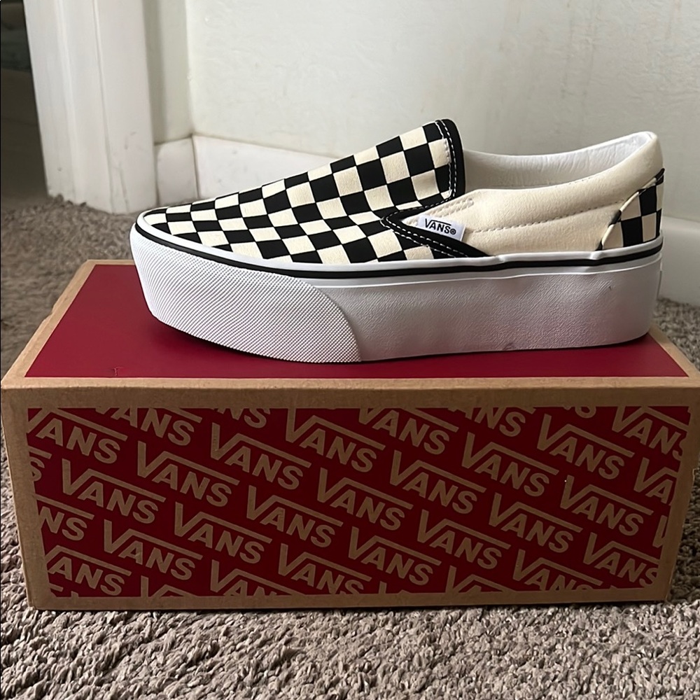 NWT Vans Black and White Checkered Slip-On Platform Shoes